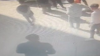 Çakmak istedi, yok denilince bıçakladı