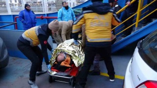 Feribottan Düşen Yolcuyu Gestaş Personeli Kurtardı