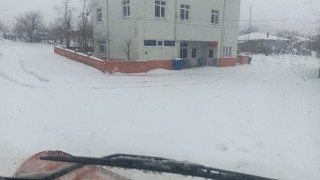 Çanakkalede 25 köy yolu ulaşıma kapandı, ekipler teyakkuzda