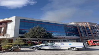 Çankırıda korkutan otel yangını: Ekiplerin hızlı müdahalesi ile söndürüldü