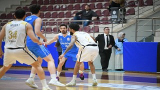 Çayırova Belediyesi, PizzaBulls CO Basketi mağlup etti