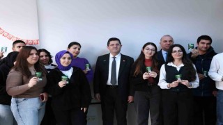 Çekmeköylü on bin öğrenciye ücretsiz dijital dershane