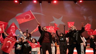 Cem Karaca Denizlide şarkılarıyla anıldı