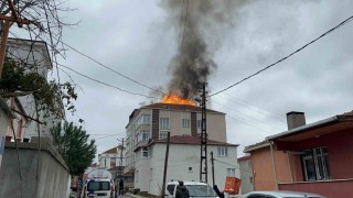 Çerkezköyde apartman yangını paniğe neden oldu