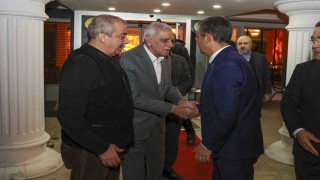 CHP Genel Başkanı Özgür Özel, Ahmet Türkü ziyaret etti