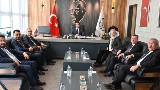 CHP Heyetinden Kadirli Belediyesine Ziyaret