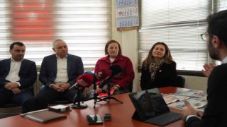 CHPli vekiller Manisa basınıyla buluştu
