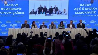 DEM Partili İmralı Heyetinin okuduğu çağrıda, Benim bu çağrıma uyun, kongrenizi yapın ve silahları bırakın.