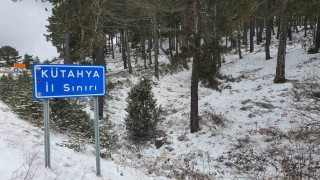 Demircide kar yağışı ve fırtına etkili oluyor