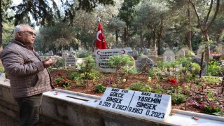 Depremde evlatlarını kaybeden Şimşek: Ateşten bir gömlek her gün yanıyoruz