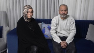 Depremde İki Kolunu ve Üç Evladını Kaybeden Anne: "Sadece Nefes Alıyoruz"