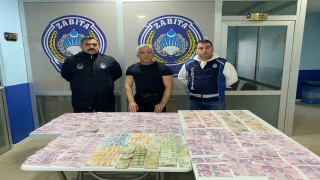 Depremzedeyim diyerek vatandaşları kandıran dilencinin üzerinden 35 bin lira çıktı