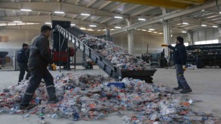 Devlet desteğiyle Türk mühendisleri geliştirdi: Plastik atıklar ekonomiye kazandırılıyor