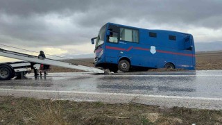 Devrilen cezaevi aracındaki yaralanan jandarma ve mahkumların isimleri belli oldu
