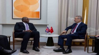 Dışişleri Bakanı Fidan, İngiliz mevkidaşı Lammy ile bir araya geldi
