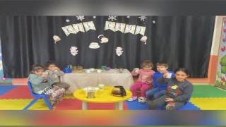 Diyadinde öğrencilere kış çayı