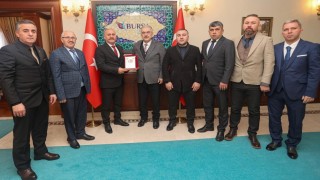 Dünya Türk Birliğinden Bursa Valisi Ayyıldıza ziyaret