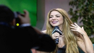 Dünyaca ünlü sanatçı Shakira hastaneye kaldırıldı