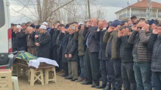 Düzcedeki feci kazada ölen tır sürücüsü Bartında defnedildi