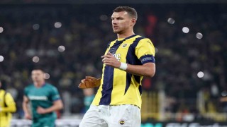 Edin Dzekonun elinde kırık tespit edildi