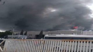 Edirnede fabrika yangınına müdahale ediliyor