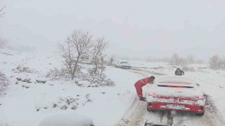 Eğil Belediyesi, Mahsur Kalan Vatandaşı Hastaneye Ulaştırdı