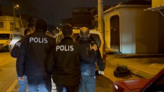 Ekiplerin devriye sırasında şüphelendikleri otomobilin sürücüsü alkollü çıktı