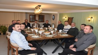 Emekli olan personellerle yemek