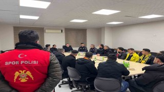 Emniyet Müdürü Baybaba taraftar gruplarıyla bir araya geldi