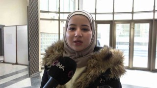 En az 200 öğrenciyi tutuklattıran Esad ajanı profesör Nahla Esa tutuklandı