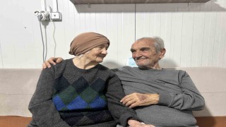 Enkazdan çıkarak birlikte yaşama tutunan 71 yıllık evli çift mutluluğun sırrını anlattı