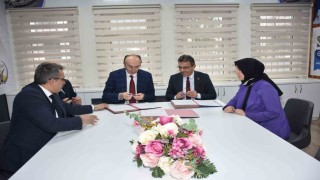 Erenlerde, ‘Spor ve Sanatta Başarı İş Birliği ile Gelecek protokolü imzalandı
