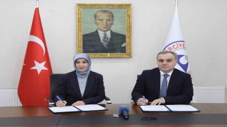 ERÜde İŞKUR Gençlik Programının İşbirliği Protokolü imzalandı