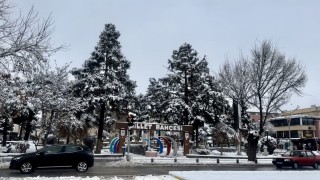 Erzincan beyaza büründü