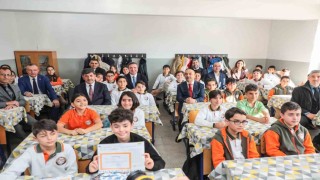 Erzincanda yarıyıl tatili sonrası ders zili çaldı