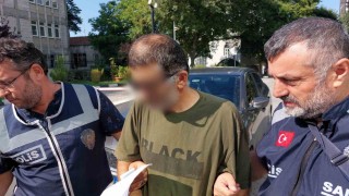 Eşini bıçaklayarak ağır yaralayan kocaya 12,5 yıl hapis
