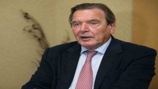 Eski Almanya Başbakanı Schröder tükenmişlik sendromu tedavisi görüyor