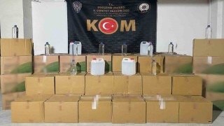 Eskişehire polis ekipleri bin 500 litre kaçak alkol ele geçirdi