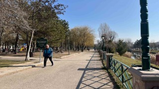 Eskişehirliler, hafta sonu keyfini Kanlıkavak Parkında çıkardı