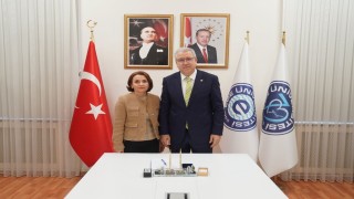 EÜnün Sakinleştirici Bebek Battaniyesi buluşu Faydalı Model olarak tescillendi