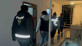Fethiyede polisten pansiyonlara denetim