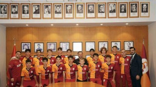Galatasaray Futbol Akademisine 16 oyuncu katıldı