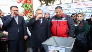 Gaziantepte çiftçilere üzüm sıkma makinesi dağıtıldı