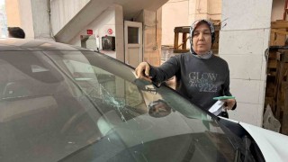 Gaziantepte maganda kurşunu park halindeki otomobile isabet etti