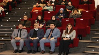 Gebelikten doğuma sağlıklı sürecin sırları bu seminerde anlatıldı