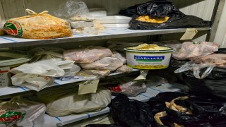 Gece denetimlerinde 160 kilogram bozuk gıda ele geçirildi