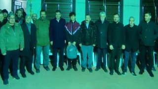 Gediz Belediyesinden askere giden gençlere anlamlı hediye