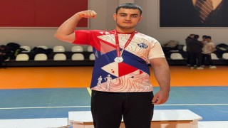 GKVli Çankayanın bilek güreşi başarısı