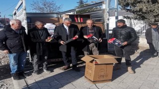 Gölbaşında çiftçilere budama makası ve pülverizatörü dağıtıldı