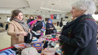 Gölcükte örgü festivali